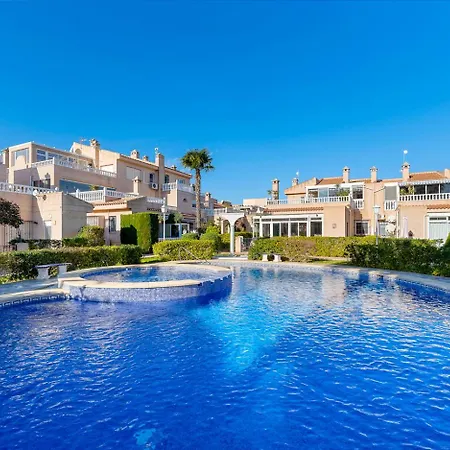Luxe Met Zuidgerichte Tuin, La Zenia - Playa Flamenca Apartment Dehesa de Campoamor (Orihuela Costa)