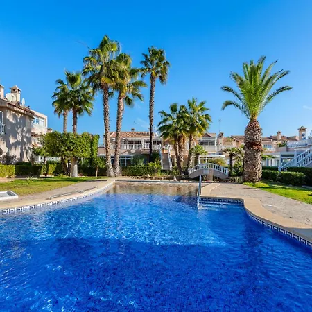 Apartment Luxe Met Zuidgerichte Tuin, La Zenia - Playa Flamenca