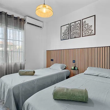 Luxe Met Zuidgerichte Tuin, La Zenia - Playa Flamenca Apartment *