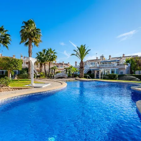 Luxe Met Zuidgerichte Tuin, La Zenia - Playa Flamenca Dehesa de Campoamor (Orihuela Costa)
